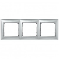  3- .  770153 Valena LASSIC Legrand